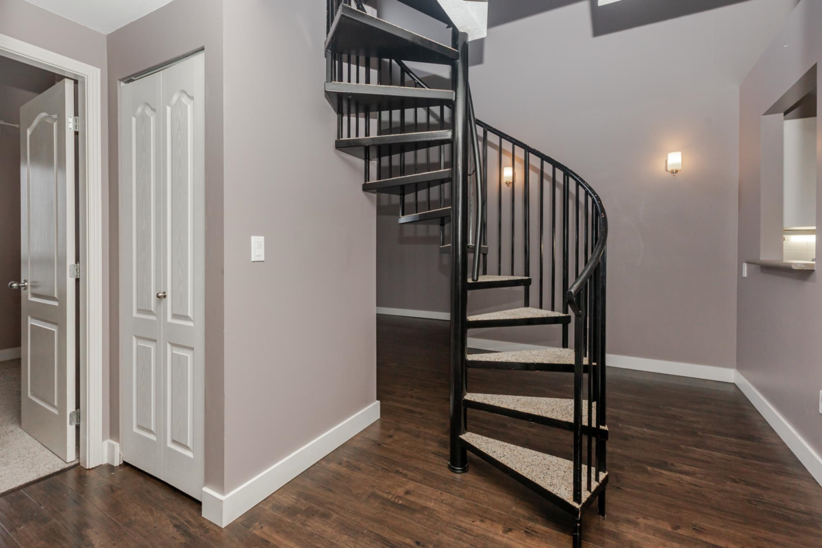 Office / Den Photo of 415 14377 103 Avenue, Surrey, BC