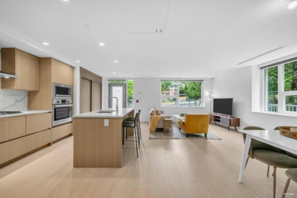 Front exterior of 7 13778 100 Avenue, Surrey, BC