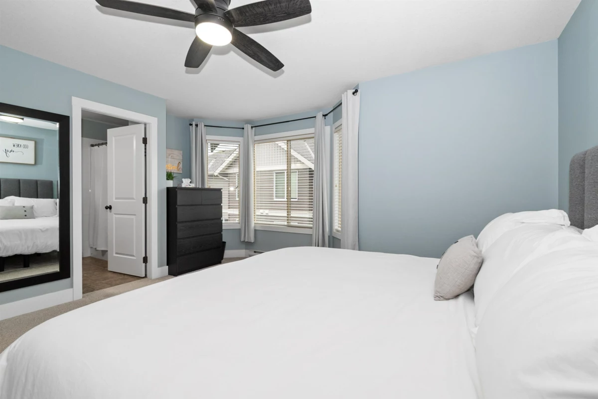 Backyard Photo of 2 9280 Broadway Street, Chilliwack, BC