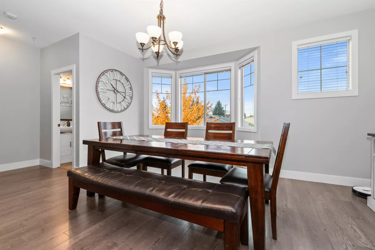 Bedroom 3 Photo of 2 9280 Broadway Street, Chilliwack, BC