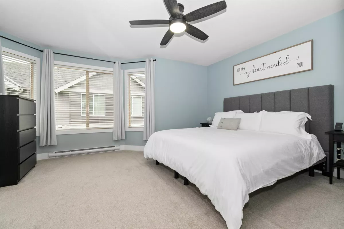 Outdoor Deck Photo of 2 9280 Broadway Street, Chilliwack, BC