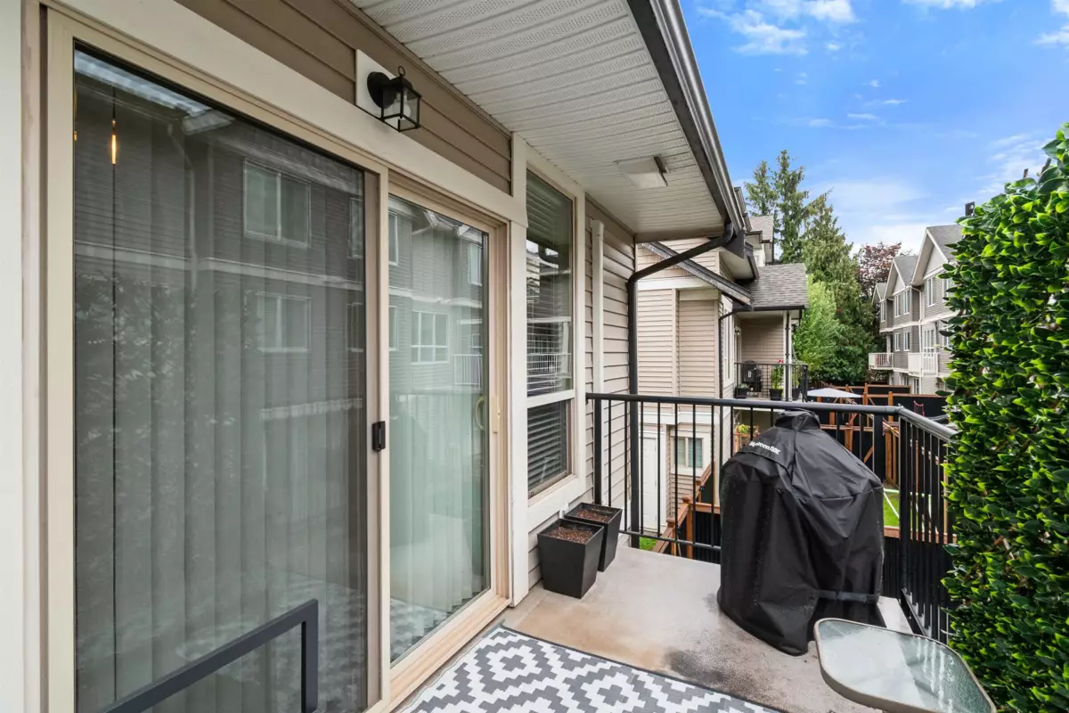 Outdoor Patio Photo of 2 9280 Broadway Street, Chilliwack, BC