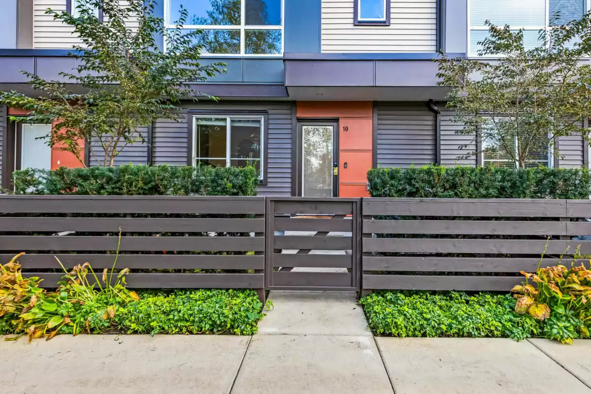 Laundry Room Photo of 10 7288 188 Street, Surrey, BC