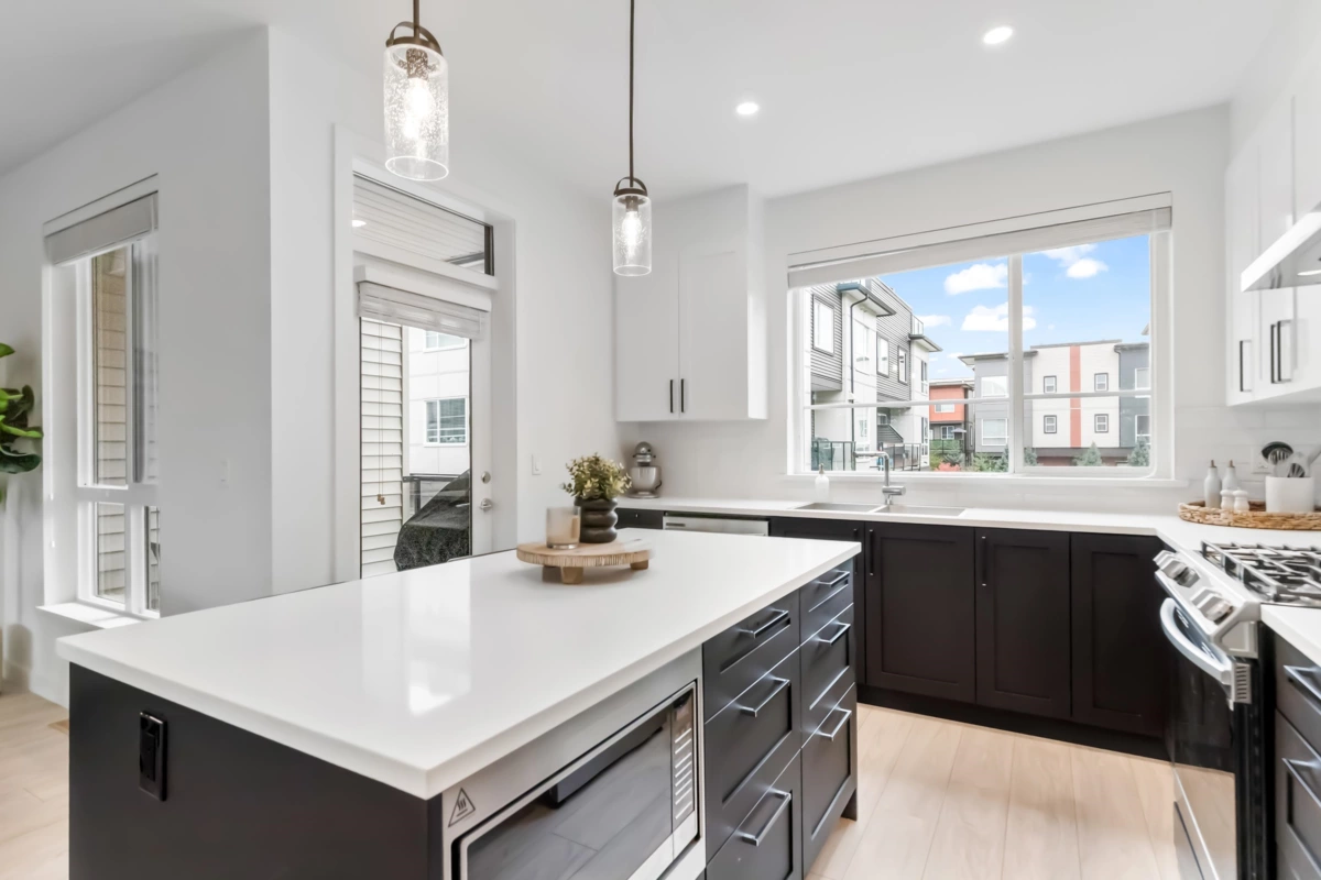 Primary Bedroom Photo of 10 7288 188 Street, Surrey, BC