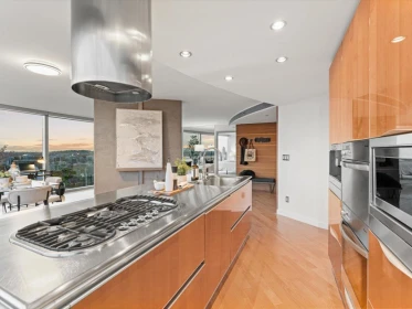 3204 938 Nelson Street, Vancouver, BC, Vancouver — Apartment/Condo for sale