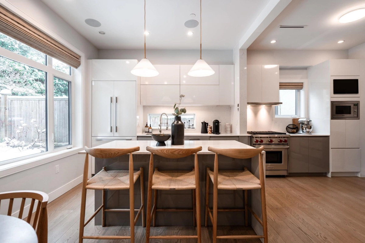 Primary Bedroom Photo of 3337 W 40th Avenue, Vancouver, BC