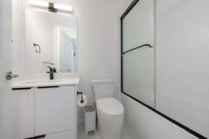 Entry Foyer Photo of 38 10488 124 Street, Surrey, BC