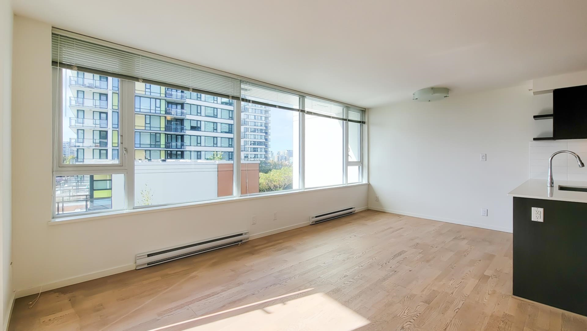Dining Area Photo of 915 7988 Ackroyd Road, Richmond, BC