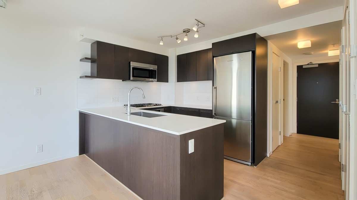 Primary Bedroom Photo of 915 7988 Ackroyd Road, Richmond, BC