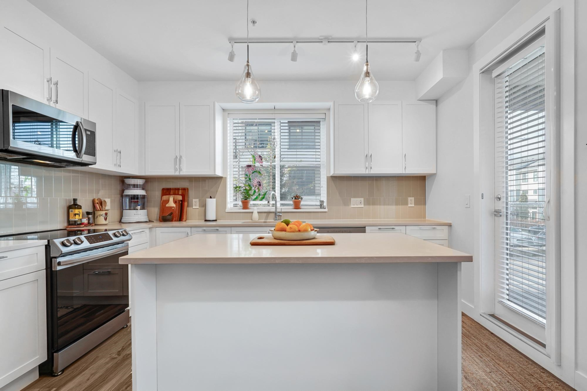 Bedroom 2 Photo of 110 20356 72b Avenue, Langley, BC