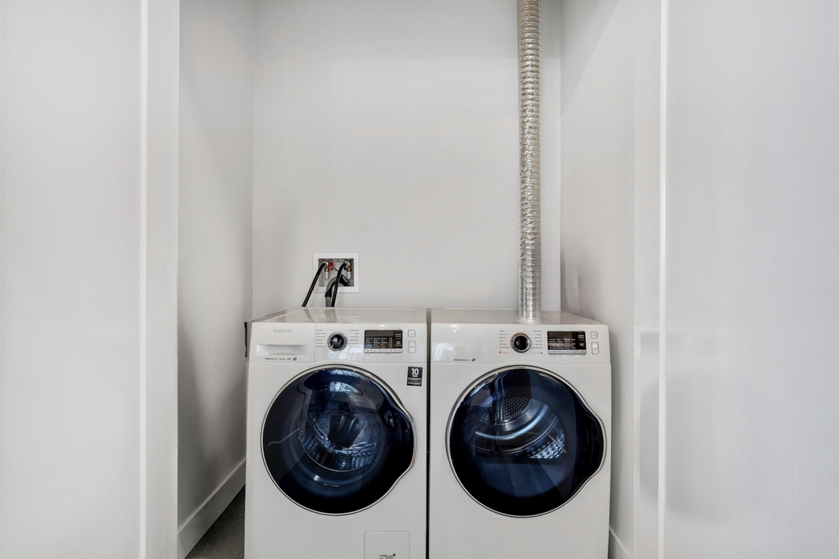 Laundry Room Photo of 110 20356 72b Avenue, Langley, BC