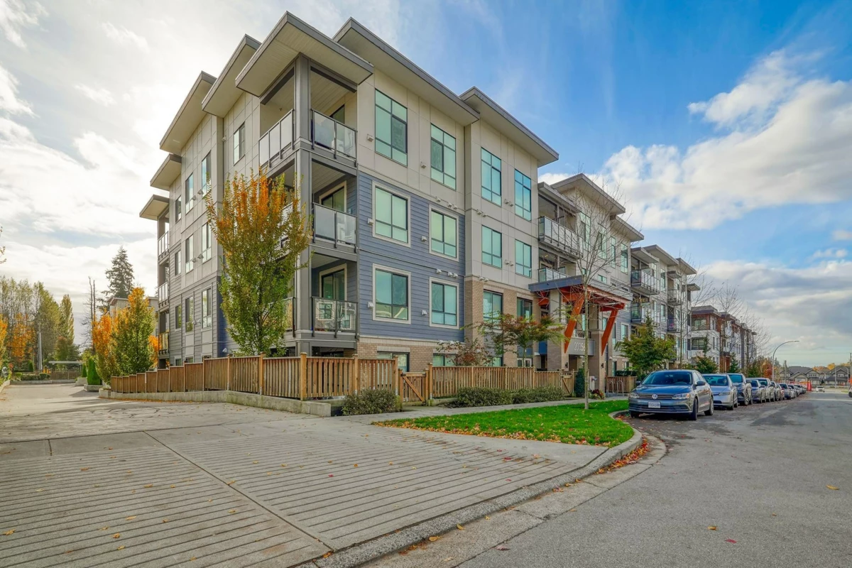 Neighborhood Park Photo Near 110 20356 72b Avenue, Langley, BC