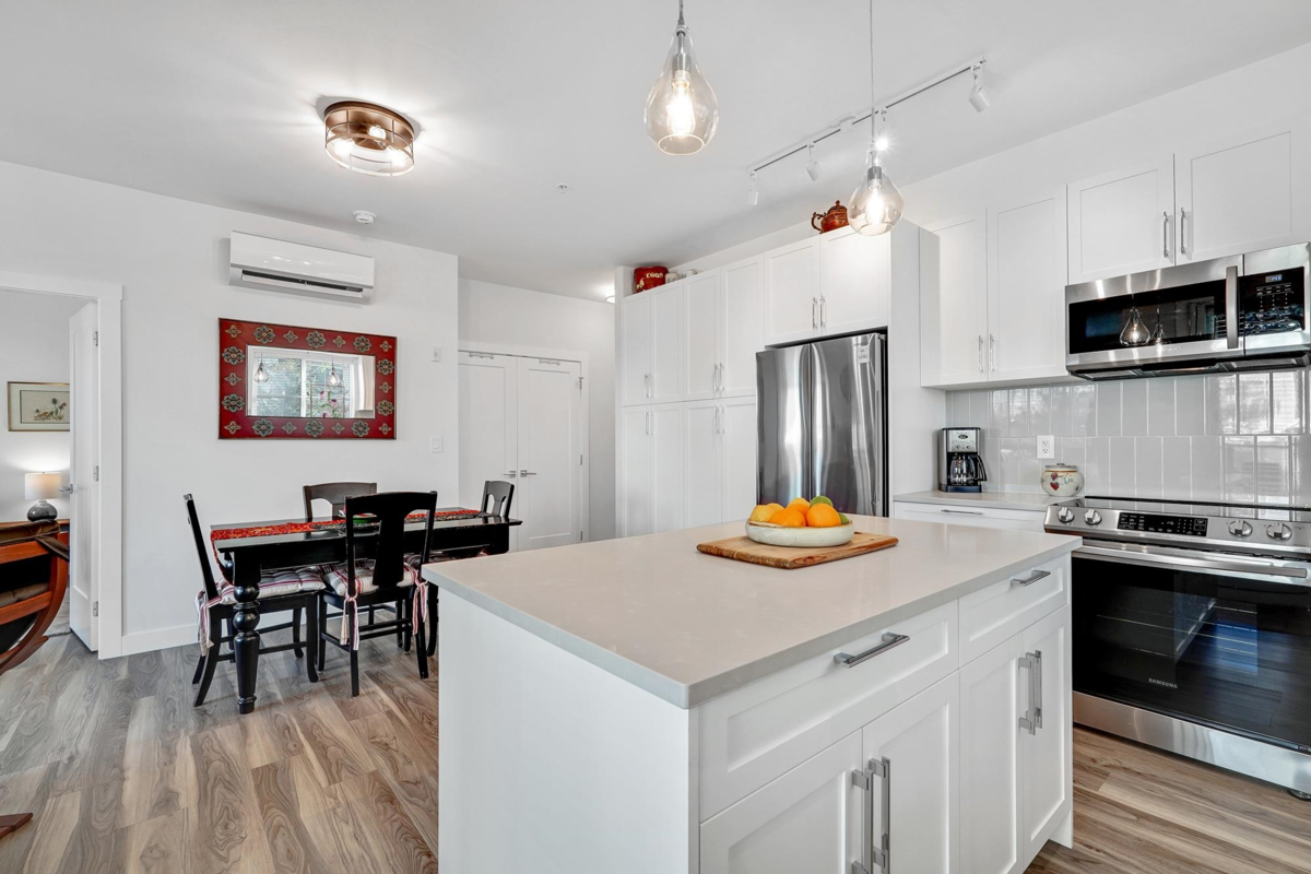 Primary Bedroom Photo of 110 20356 72b Avenue, Langley, BC