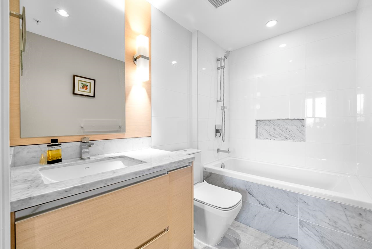 Bedroom 3 Photo of 305 505 W 30th Avenue, Vancouver, BC