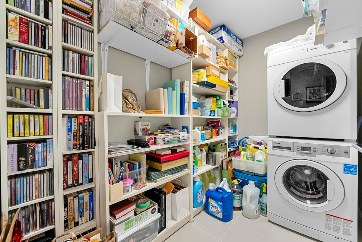 Bedroom 4 Photo of 305 505 W 30th Avenue, Vancouver, BC