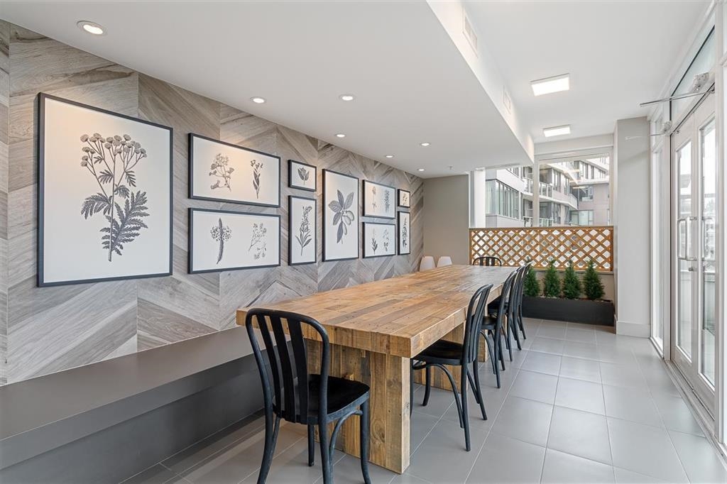 Garage Interior Photo of 305 505 W 30th Avenue, Vancouver, BC