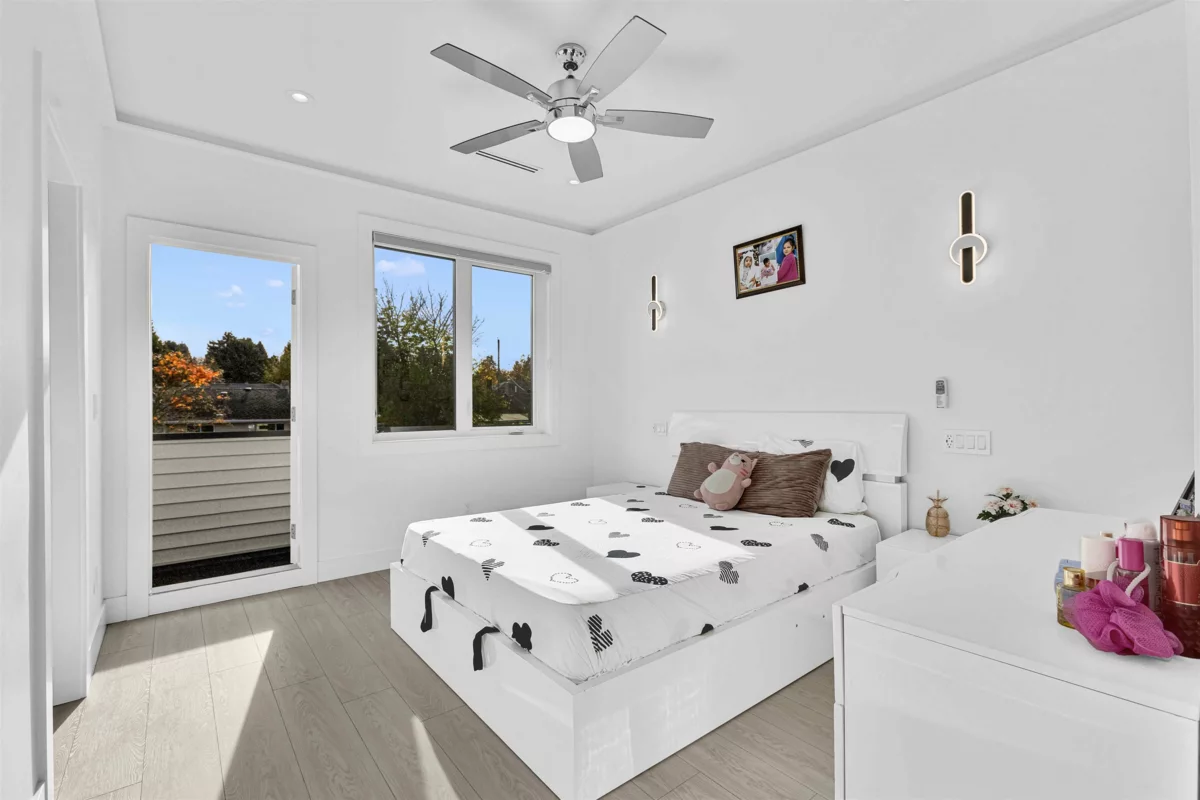 Garden / Landscaping Photo of 14714 111a Avenue, Surrey, BC