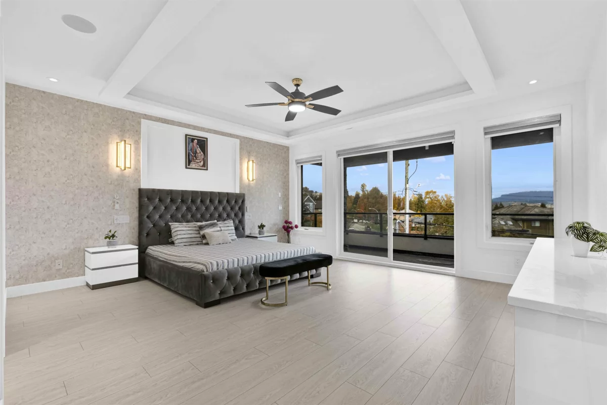 Hot Tub / Spa Photo of 14714 111a Avenue, Surrey, BC