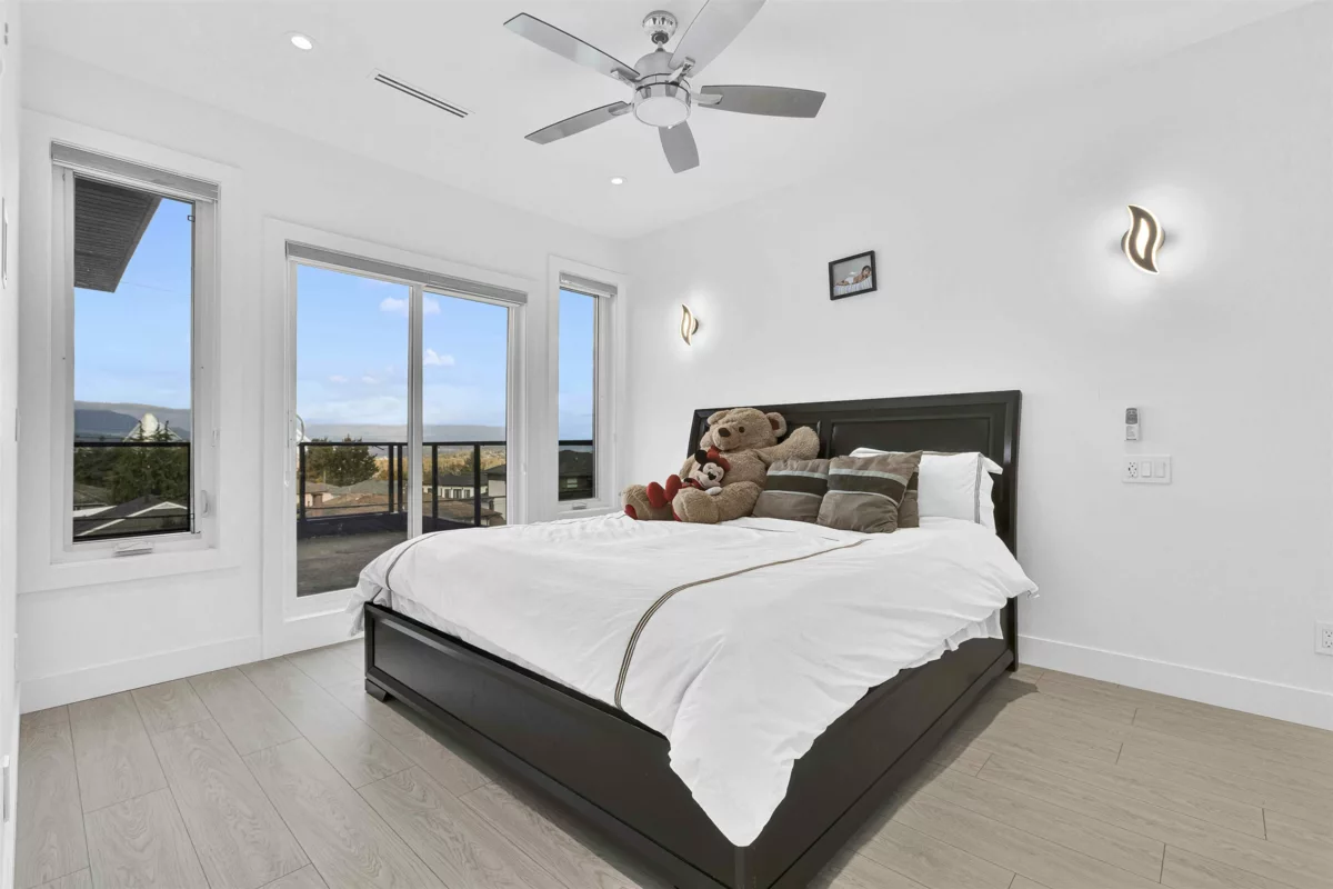 Staircase Photo of 14714 111a Avenue, Surrey, BC