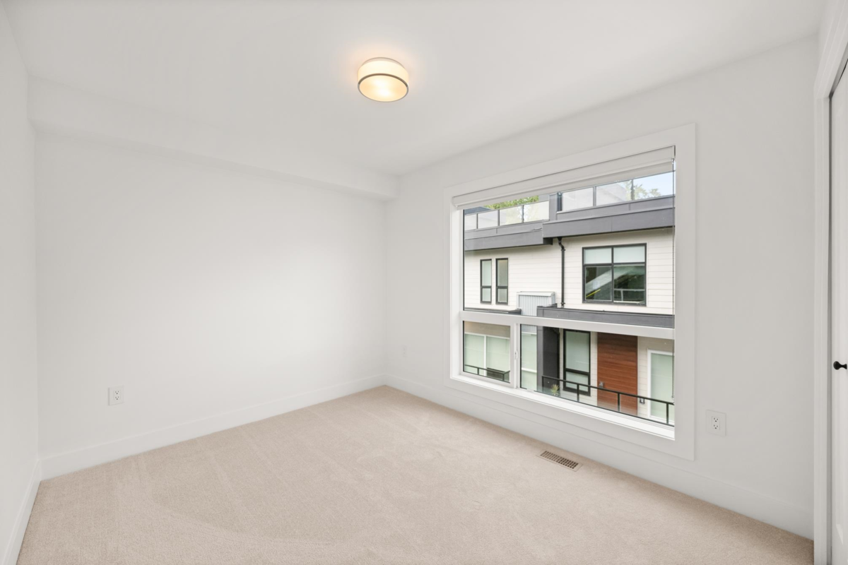 Basement Recreation Room Photo of 39 20335 70a Avenue, Langley, BC