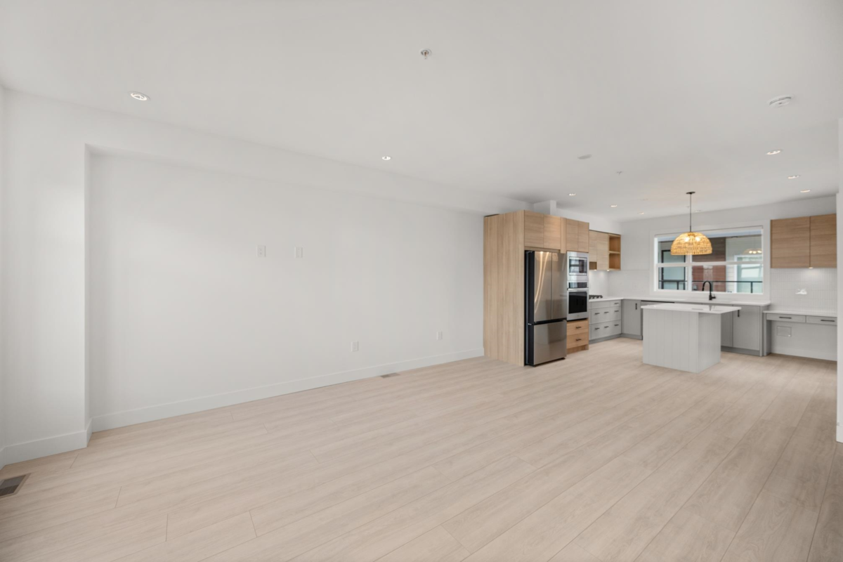 Family Room Photo of 39 20335 70a Avenue, Langley, BC