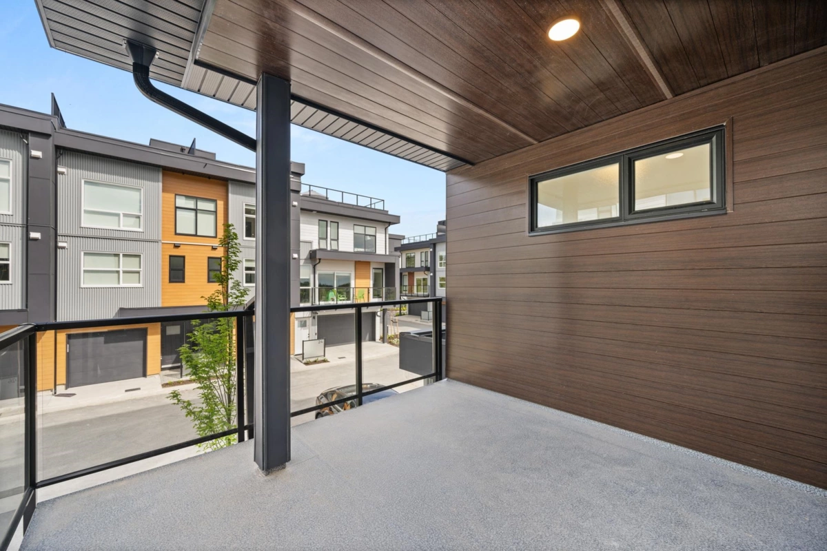 Outdoor Deck Photo of 39 20335 70a Avenue, Langley, BC