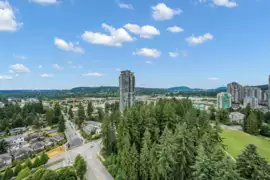 2404 3096 Windsor Gate, Coquitlam, BC