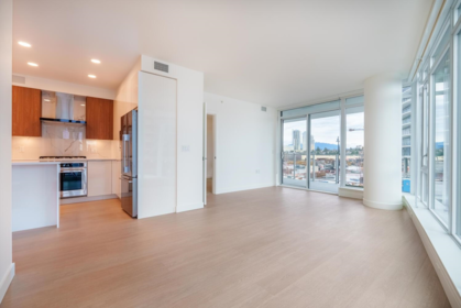 204 7683 Park Crescent, Burnaby, BC
