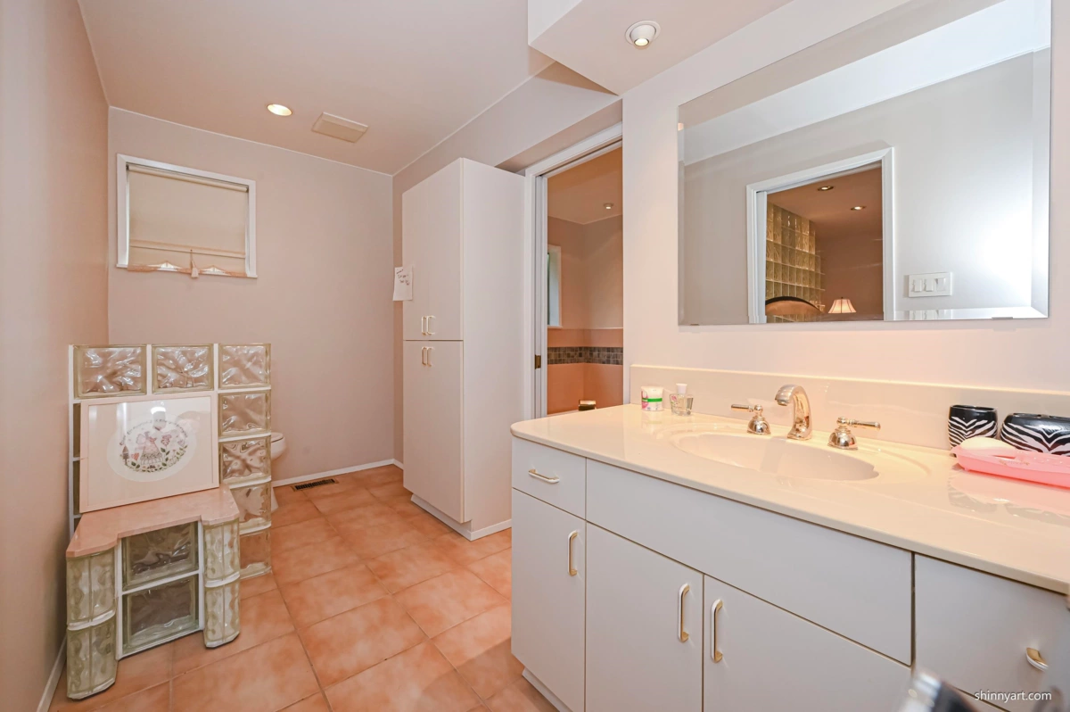 Outdoor Deck Photo of 4729 Paton Street, Vancouver, BC