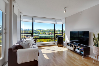806 4178 Dawson Street, Burnaby, BC, Burnaby — Apartment/Condo for sale