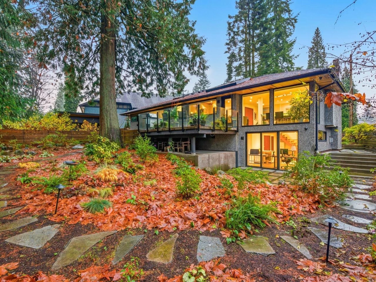 Mudroom Photo of 1381 Chine Crescent, Coquitlam, BC