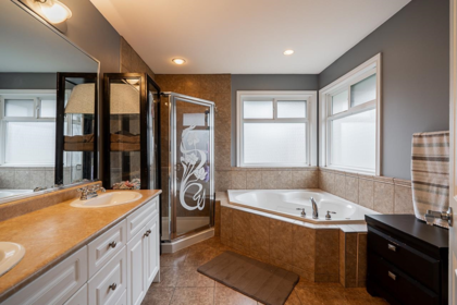 Garden / Landscaping Photo of 7106 150 Street, Surrey, BC