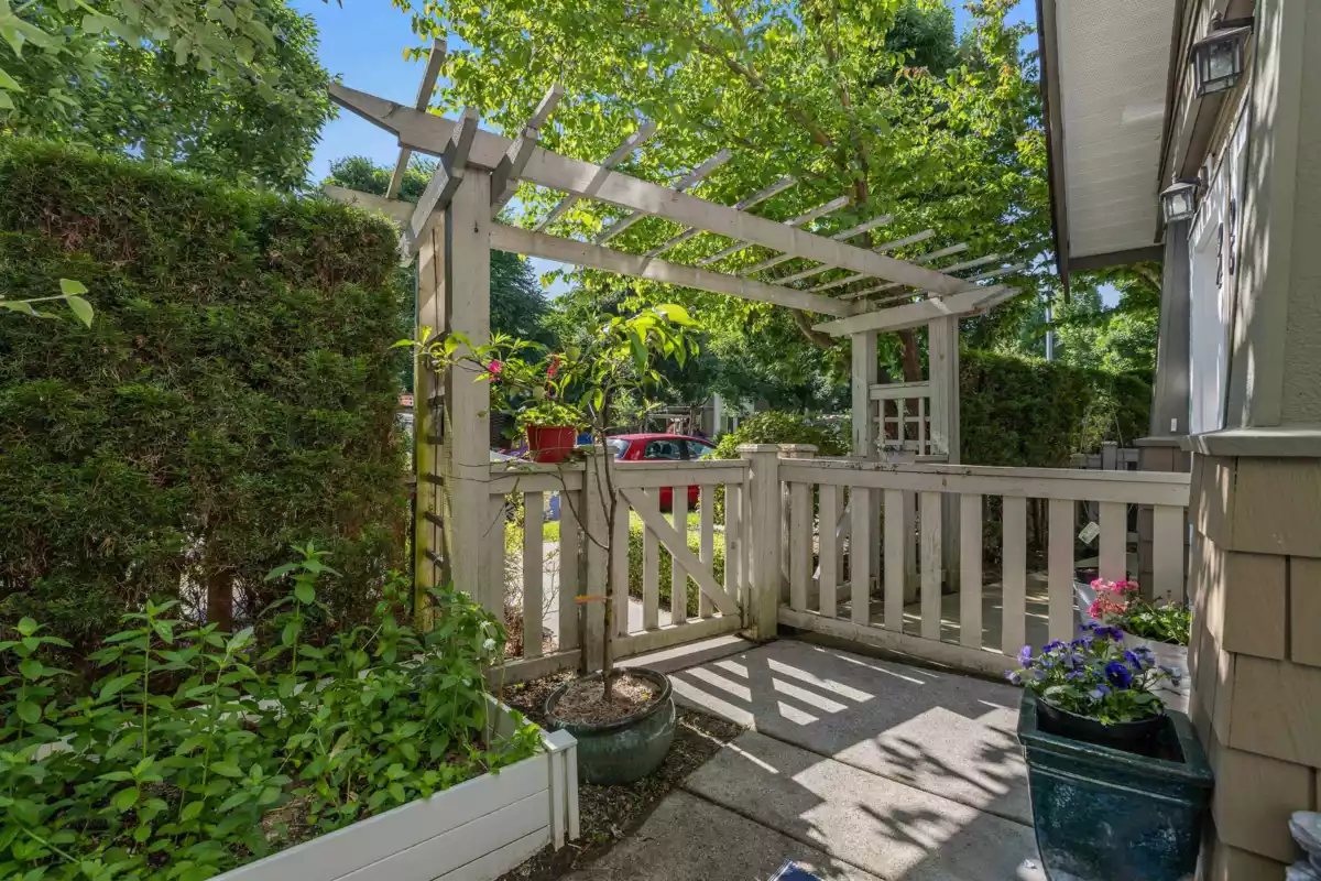 Hallway Photo of 95 8251 209b Street, Langley, BC