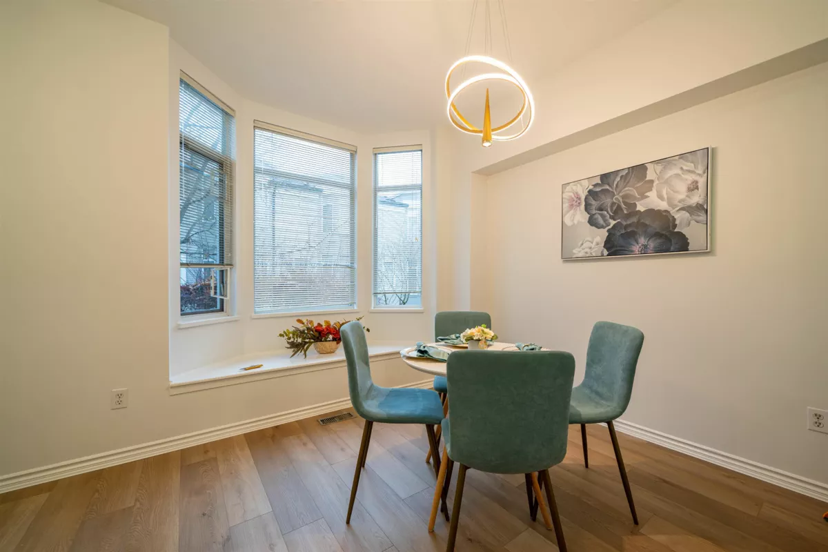 Kitchen Island Photo of 30 6179 No. 1 Road, Richmond, BC