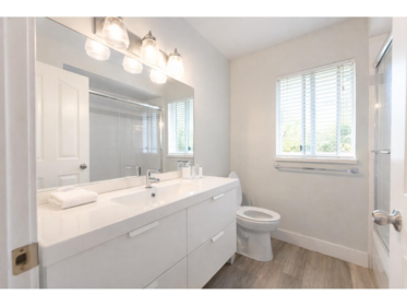 Walk-In Closet Photo of 31473 Crossley Court, Abbotsford, BC