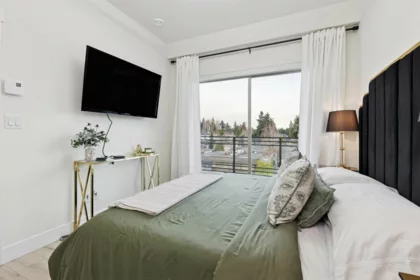 Powder Room Photo of 501 14022 North Bluff Road, Surrey, BC