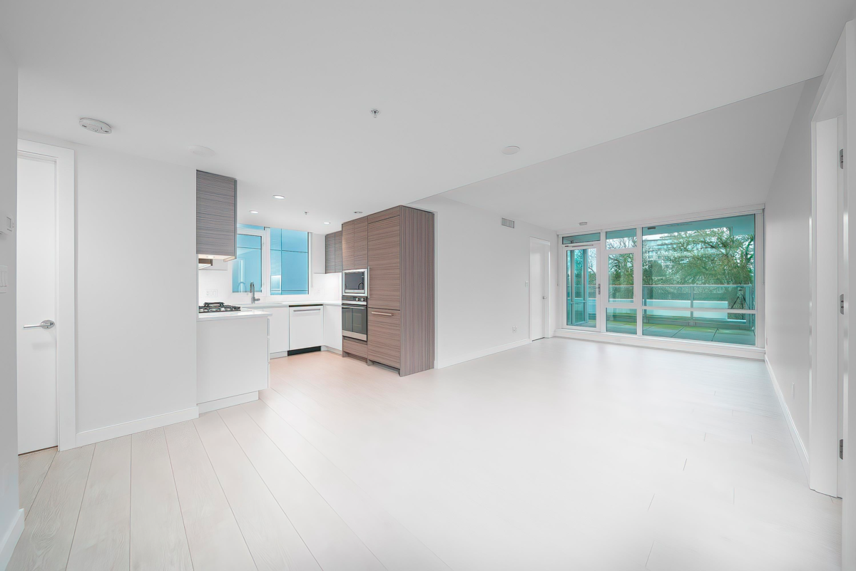 Living Room Photo of 512 6833 Buswell Street, Richmond, BC