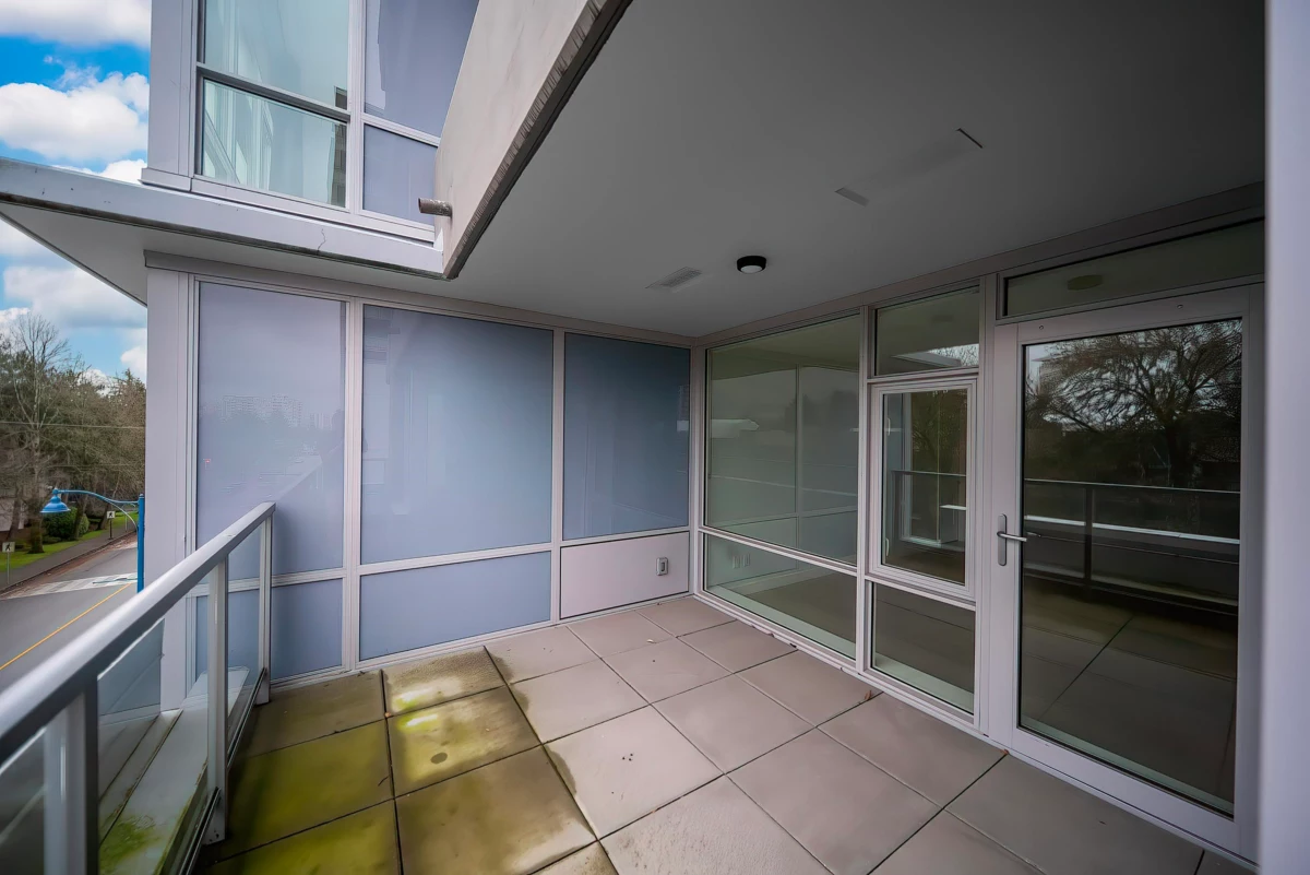 Powder Room Photo of 512 6833 Buswell Street, Richmond, BC