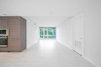 512 6833 Buswell Street, Richmond, BC