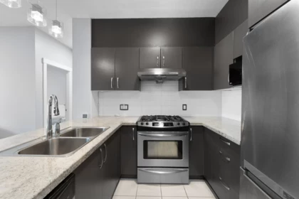 Kitchen Island Photo of 412 9299 Tomicki Avenue, Richmond, BC