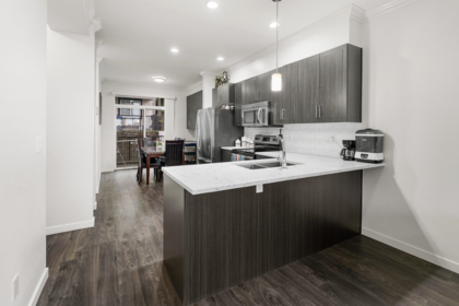 Kitchen Photo of 96 14555 68 Avenue, Surrey, BC