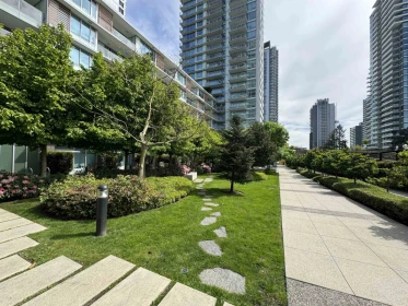 804 8031 Nunavut Lane, Vancouver, BC