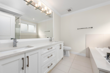 Loft / Bonus Room Photo of 13766 North Bluff Road, White Rock, BC
