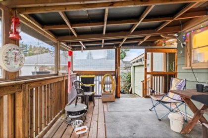 Kitchen Photo of 46297 Gore Avenue, Chilliwack, BC