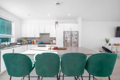 Kitchen Island Photo of 2 16760 25 Avenue, Surrey, BC