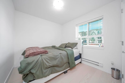 Office / Den Photo of 2 16760 25 Avenue, Surrey, BC