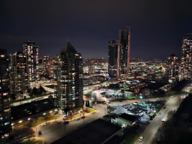 2306 4353 Halifax Street, Burnaby, BC, Vancouver Heights — 2 bed apartment/condo for sale