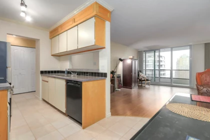 Kitchen Island Photo of 2306 4353 Halifax Street, Burnaby, BC