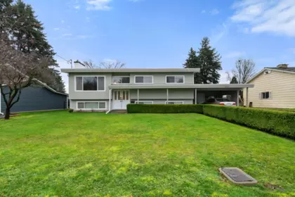 9510 Windsor Street, Chilliwack, BC, Chilliwack — Single Family Residence for sale