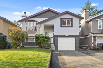 6051 195a Street, Surrey, BC, Cloverdale BC — 4 bed single family residence for sale